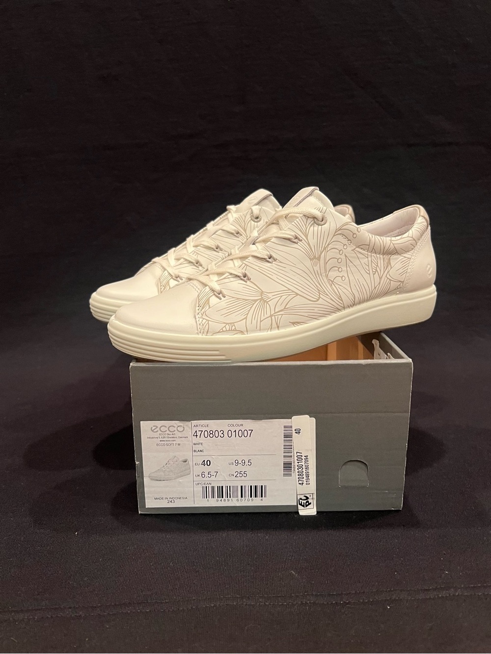 NEW Ecco Soft 7 White Leather Taupe Floral Flower Sneakers Shoes Women 9 (40 EU)